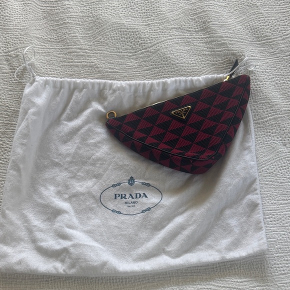 Prada Black and Red Triangle Clutch - Picture 3 of 8